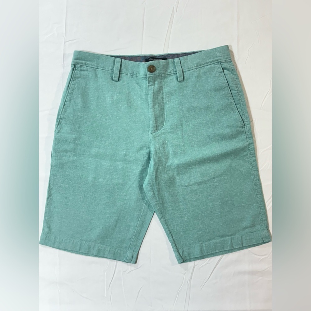 BANANA REPUBLIC Men's Aqua Linen blend Flat Front Shorts size 30
